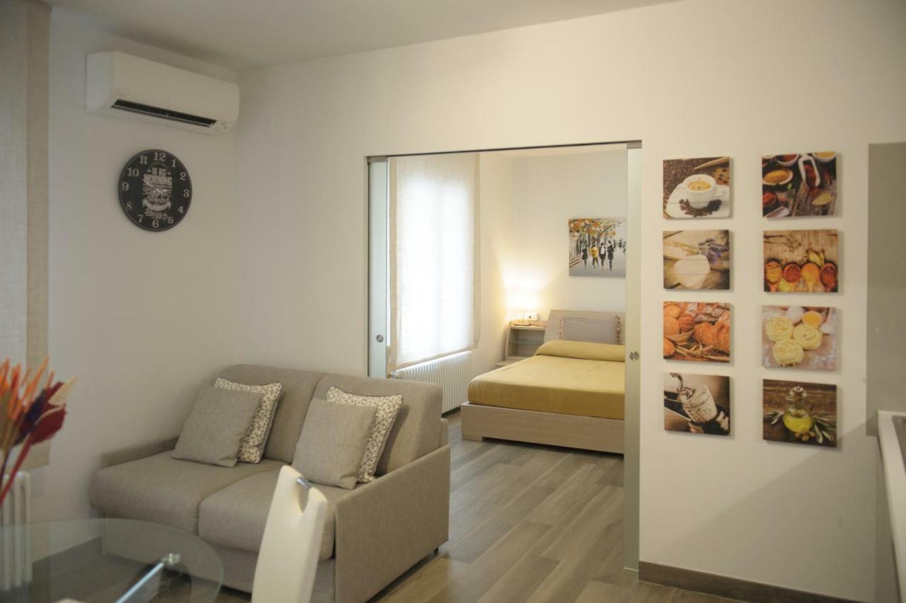 בולוניה Andrea Luxury Apartments - D'Azeglio מראה חיצוני תמונה